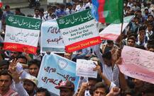 Pakistani Islamists rally against anti-Islam cartoon contest, govt seeks UN\'s attention