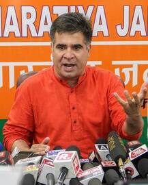 WATCH VIDEO: BJP J&K Chief caught on tape saying \'New state governor is humara banda\'