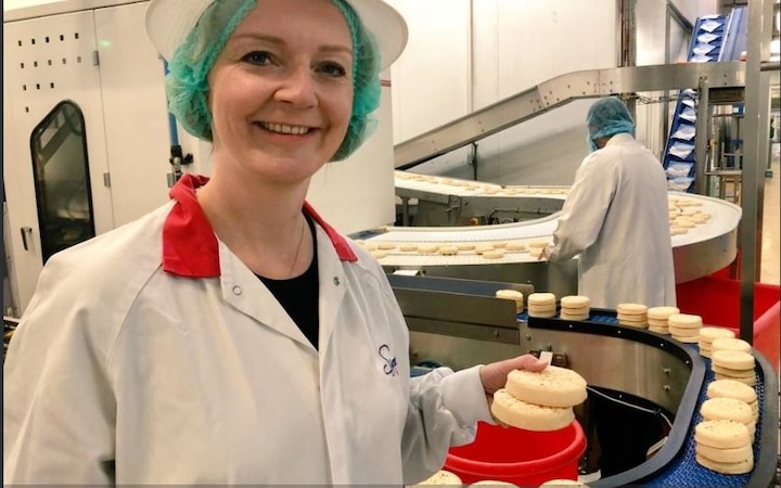 British minister uses UK-made 'naan' exports to India as post-Brexit success story British minister uses UK-made 'naan' exports to India as post-Brexit success story