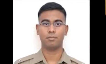 UP: IPS officer Surendra Kumar Das who consumed poisonous substance, dies UP: IPS officer Surendra Kumar Das who consumed poisonous substance, dies