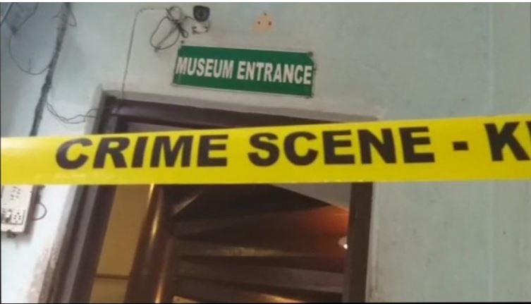 Thieves Conduct Theft In Bollywood Style In Nizam's Museum But Get Caught