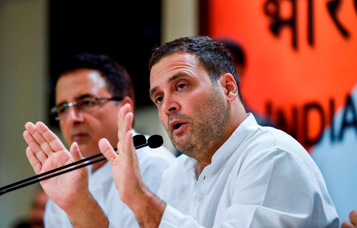 Vijay Mallya's 'great escape' aided by CBI which reports 'directly' to PM Modi: Rahul Gandhi Vijay Mallya's 'great escape' aided by CBI which 'reports directly' to PM Modi: Rahul