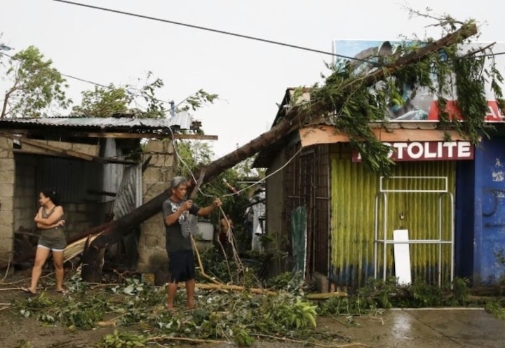 Philippines typhoon: Death toll rises to 28; Storm now aims at south China  Philippines typhoon: Death toll rises to 28; Storm now aims at south China