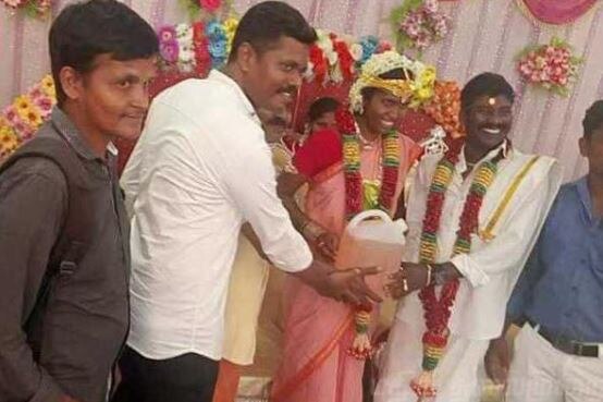 Tamil Nadu: Friends present 'petrol' to groom as wedding gift Friends present 5 litres petrol to Tamil Nadu groom as wedding gift