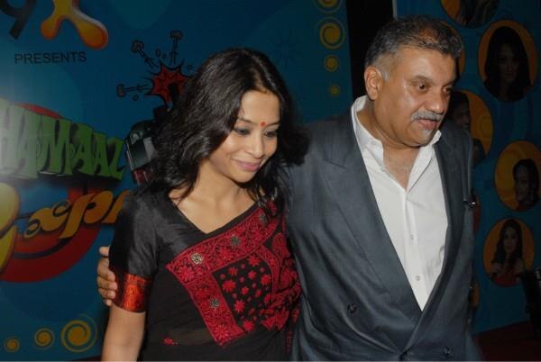 Indrani and Peter Mukerjea to split; court proceedings for divorce begin  Indrani and Peter Mukerjea to split; court proceedings for divorce begin