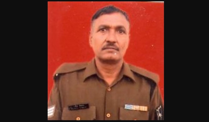 Pak troops slit BSF jawan's throat; high alert sounded along border Pakistan troops slit BSF jawan's throat; high alert sounded along border