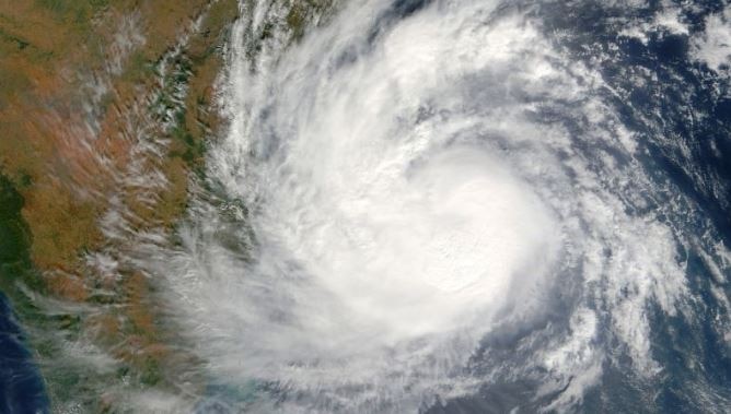 IMD issues Cyclone alert for Odisha, Andhra Pradesh IMD issues cyclone alert for Odisha, Andhra Pradesh