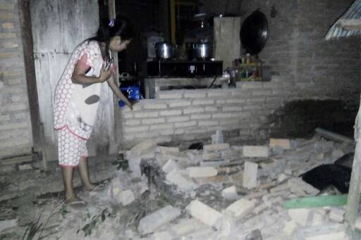 One person was confirmed dead and 10 others injured after the quakes. The toll may rise as assessment of the destruction was on, said the official. A 7.4 magnitude quake struck with an epicentre of 10 km underground at 27 km northeast Dongala district. Twelve minutes later, a strong aftershock of 6.1-magnitude followed. AFP IMAGE