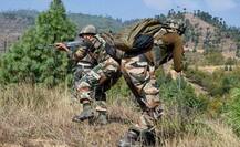 Pakistan violates ceasefire along LoC in Jammu and Kashmir\'s Kupwara, attacks police station in Shopian district; 1 cop killed