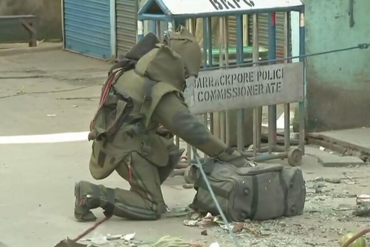 Kolkata Nagerbazar blast: 1 killed, 9 injured in West Bengal explosion; TMC's Panchu Gopal Roy blames BJP, RSS Kolkata Nagerbazar blast: 1 killed, 9 injured in explosion; TMC blames BJP, RSS