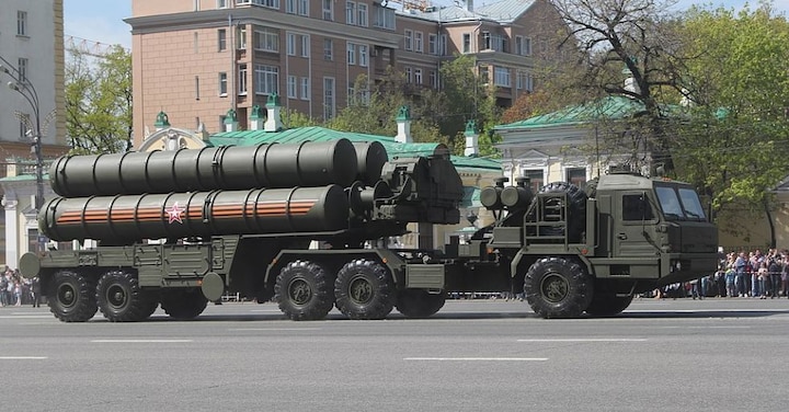 India-Russia S-400 defence deal: Know what is it and why does it make US 'angry' India-Russia S-400 defence deal: Know what is it; How does it make US 'angry'