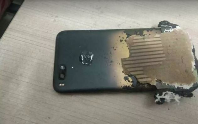 Xiaomi MI A1 smartphone 'explodes' while charging Xiaomi smartphone 'explodes' while charging