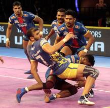 Pro Kabaddi League: U.P. Yoddha see off spirited Tamil Thalaivas to win 37-32