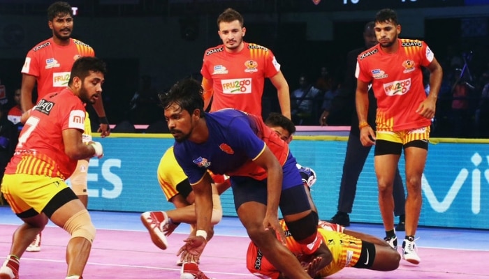 Pro Kabaddi League 2018: Dabang Delhi end the game in a tie against Gujarat Fortunegiants Pro Kabaddi League 2018: Dabang Delhi end the game in a tie against Gujarat Fortunegiants