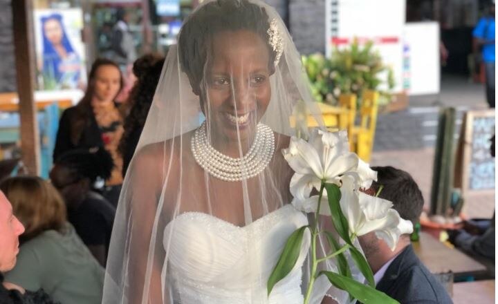 BIZARRE ! This bride got married to herself to get rid of parental pressure BIZARRE! This bride got married to herself to get rid of parental pressure