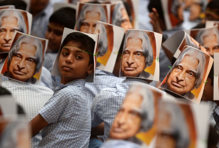 APJ Abdul Kalam 87th birth anniversary: India pays tribute to 'The missile man', remembers his inspirational quotes; PM Modi decribes him as 'wonderful motivator