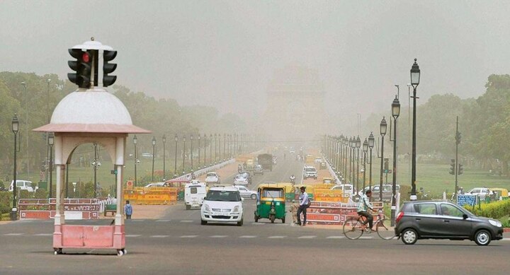Delhi's air quality improves due to rainfall Delhi's air quality improves due to rainfall