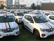 PICS: This Surat Diamond Merchant Gave Employees 600 Cars as Diwali Bonus, PM Modi Distributes Keys