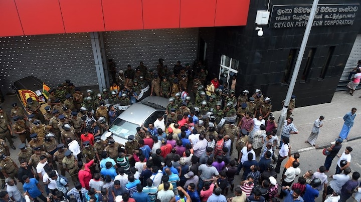 Sri Lanka crisis worsens: 1 dead, 3  injured in after guard of sacked minister Arjuna Ranatunga opens fire Sri Lanka crisis worsens: 1 dead, 2 injured after guard of sacked minister opens fire