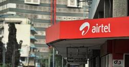 Massive setback for Jio! Airtel edges past Mukesh Ambani led telco in download speeds: Report