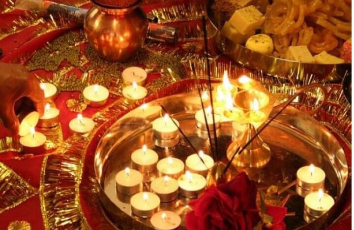 Happy Diwali 2018: Here is the timing of Laxmi Ganesh Puja, significance, Muhurat, WhatsApp messages, Greetings Happy Diwali 2018: Here is the timing of Laxmi Ganesh Puja, significance, Muhurat, WhatsApp messages, greetings