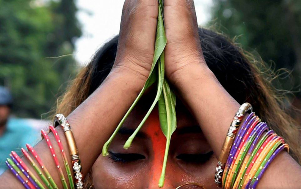 Chhath Puja 2018: Wishes, WhatsApp messages, SMS, greetings to send this Surya Shashthi; Know significance, importance of Chhathi