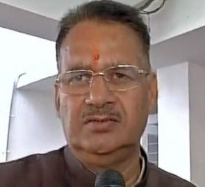 BJP MLA justifies distributing money during Chhath celebrations BJP MLA justifies distributing money during Chhath celebrations