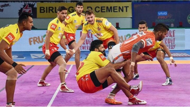 Pro Kabaddi League 2018: Gujarat open home leg with handsome win over Bengal  Pro Kabaddi League 2018: Gujarat open home leg with handsome win over Bengal