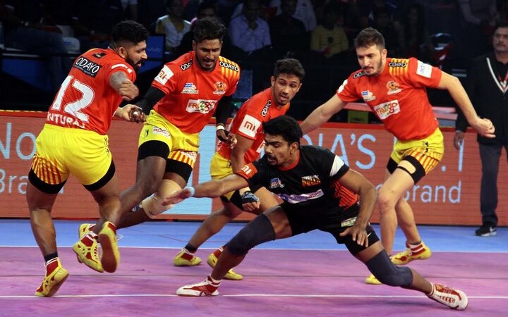 Pro Kabaddi League: Gujarat Fortunegiants and Bengaluru Bulls play out thrilling tie Pro Kabaddi League: Gujarat Fortunegiants and Bengaluru Bulls play out thrilling tie