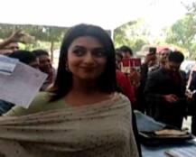 PHOTOS: Famous celebrities cast their vote for Madhya Pradesh assembly election