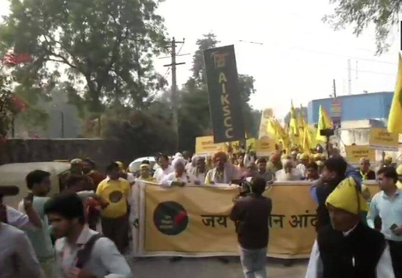 Thousands of farmers gather in Delhi for two-day protest rally; demand ...
