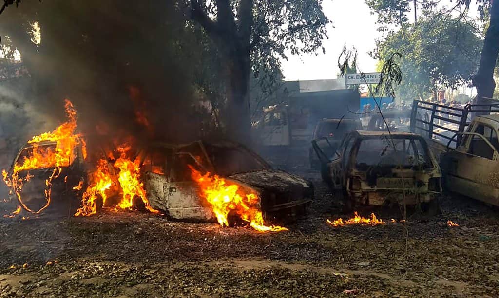 Bulandshahr violence: Initial probe finds no hints of conspiracy, sources say Bulandshahr violence: Initial probe finds no hint of conspiracy, sources say