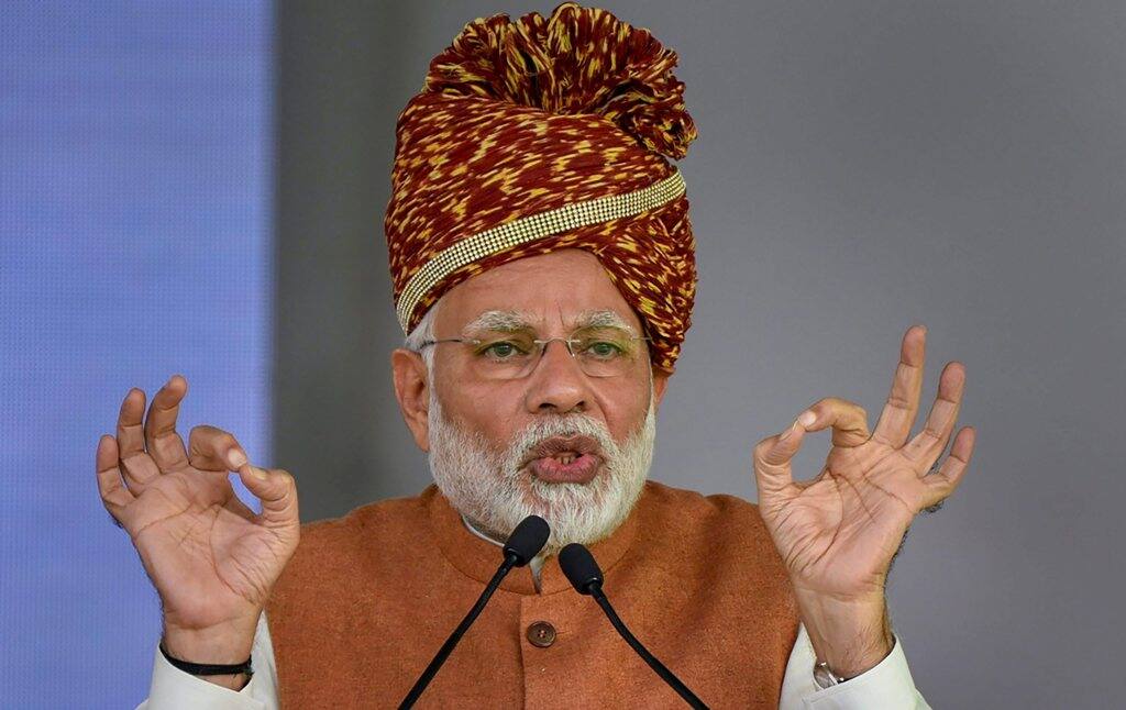 Rajasthan elections: I'm a small 'kaamdar' to know all about Hinduism, PM Modi's retort to Rahul Gandhi Rajasthan elections: I'm a small 'kaamdar' to know all about Hinduism, PM Modi's retort to Rahul Gandhi Rajasthan elections: I'm a small 'kaamdar' to know all about Hinduism, PM Modi's retort to Rahul Gandhi