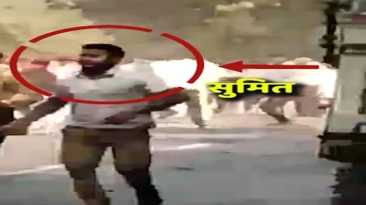 Bulandshahr violence: New video shows slain youth Sumit Kumar pelting stones at police Watch: Youth killed in Bulandshahr violence pelted stones at police, shows new video