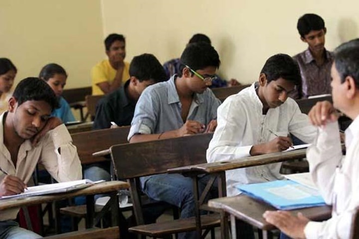 UP Teacher Recruitment 2018: Registration process begins today at atrexam.upsdc.gov.in for 69,000 Assistant Teacher posts; Here's how to apply UP Teacher Recruitment 2018: Registration process begins today at atrexam.upsdc.gov.in for 69,000 Assistant Teacher posts; Here's how to apply