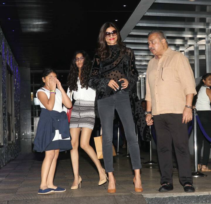 Sushmita was looking stunningly gorgeous in grey denim and black sheer top! 