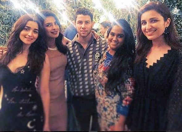Here's a picture where Priyanka & Nick can be seen posing with Alia, Parineeti and Arpita. (Picture credit- Instagram)