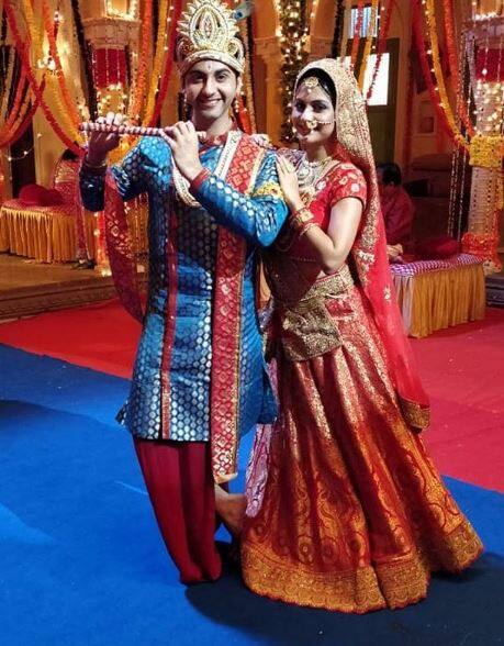 Star Plus’ Krishna Chali London despite competition from other shows at the 9pm slot continues to bring in decent TRPs for the channel. The daily soap starring Megha Chakraborty and Gaurav Sareen has bagged the number ten spot in the current week.