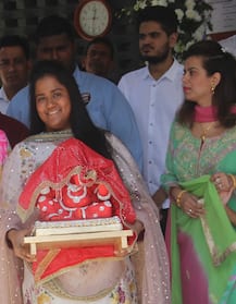 Ganesh Chaturthi: Salman Khan’s sister Arpita WELCOMES Lord Ganesha to her home with a bright smile (SEE PICS)