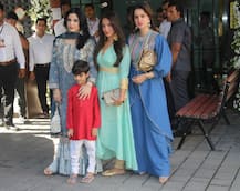 Ganesh Chaturthi 2018: Malaika Arora & other celebs arrive at Arpita Khan's house to seek blessings from 'bappa'!