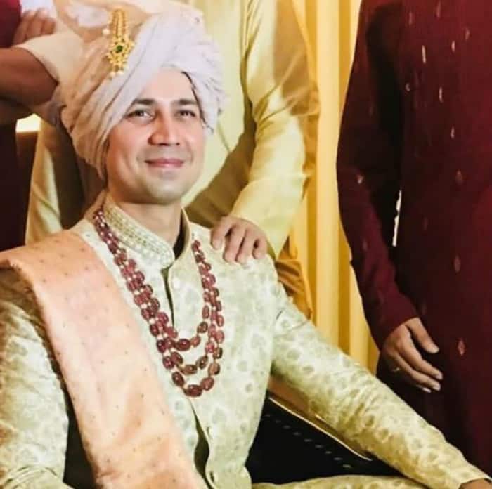 Sumeet looked handsome in a cream-colored sherwani. (Photo: Instagram)