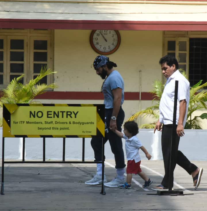 The cutie pie was clicked in Bandra along with daddy Saif Ali Khan. 