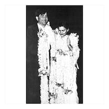 RIP Krishna Raj Kapoor: Throwback gems of Raj Kapoor's wife in her young & old avatar with RK family!