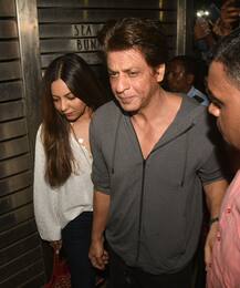 PICS: SRK protects Gauri Khan from fans at Zoya Akhtar birthday bash!