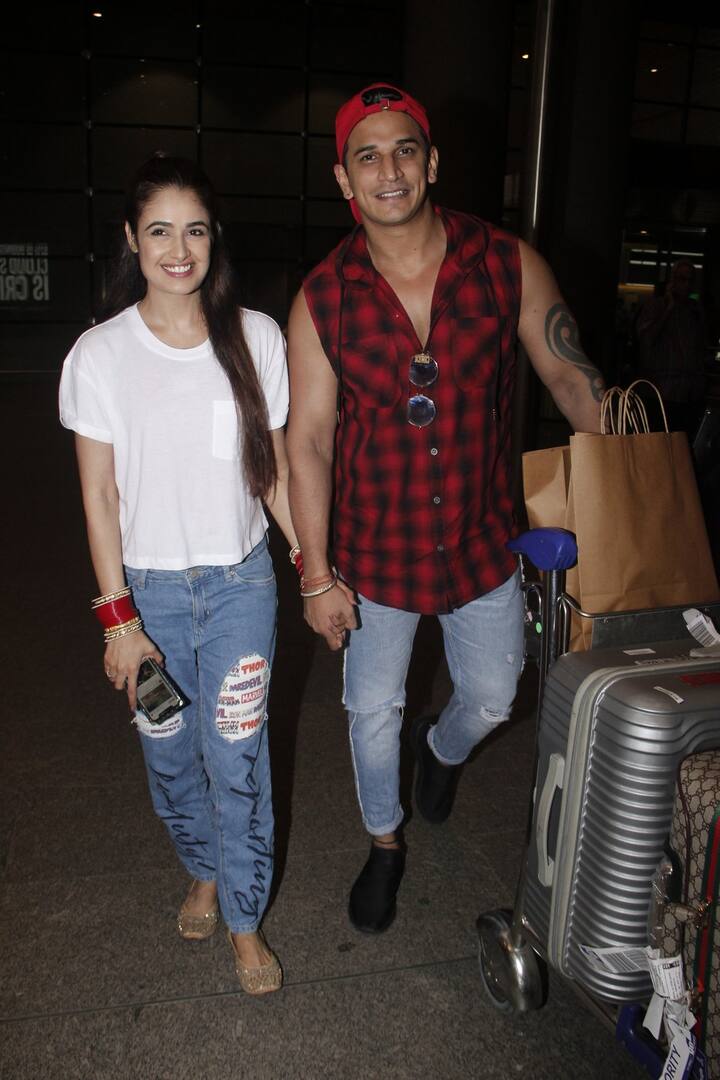 Whereas, Prince looked dapper in a red sleeveless shirt with ripped denims. (Photo: Manav Manglani)