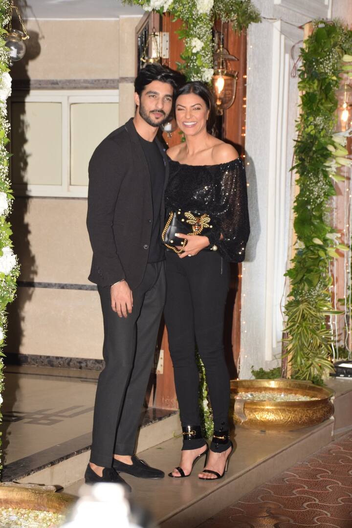 Sushmita Sen made an appearance with boyfriend & model Rohman Shawl. (Photo: Manav Manglani)