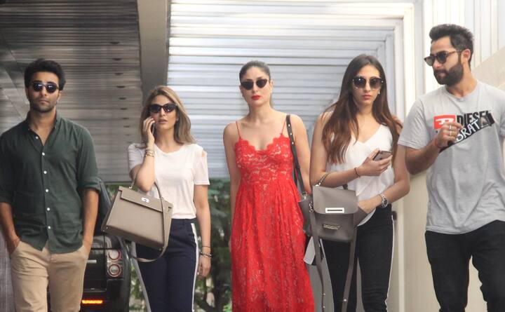 The cameras loved her completely as she was making her way out walking along with her cousin sister Riddhima Kapoor Sahni(Ranbir's real sister) and cousin brothers Aadar and Armaan Jain (sons of Reema Jain, Raj Kapoor's daughter). (Pic: Manav Manglani)