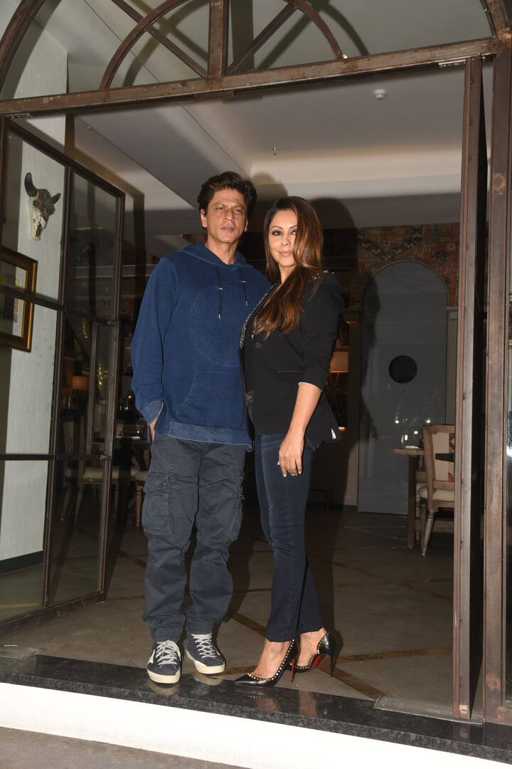 The restaurant has been designed by Gauri & SRK attended the opening ceremony to support her. (Photo: Manav Manglani)
