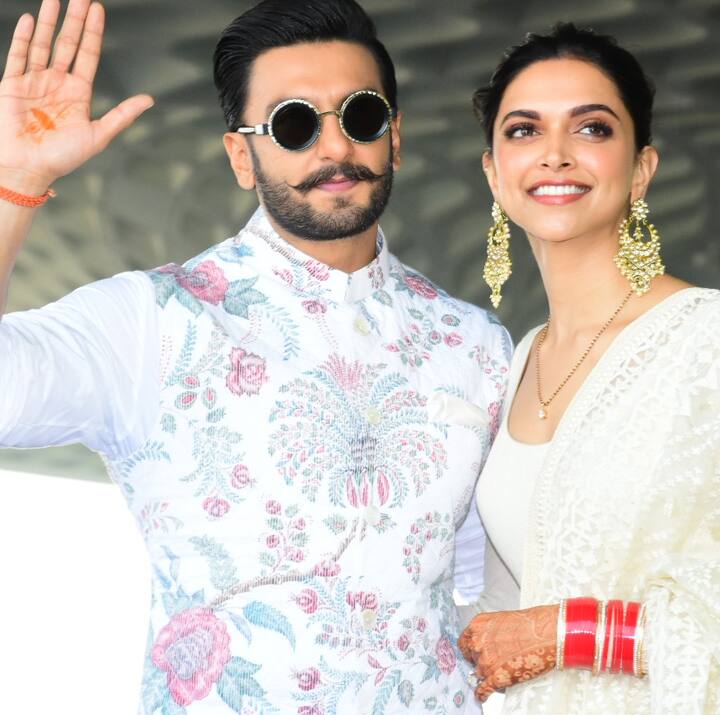 Now it's time for their first Wedding Reception which will take place in the new bride's home town and hence the couple just took off for Bangalore. The two posed beautifully for the cameras at the airport.
