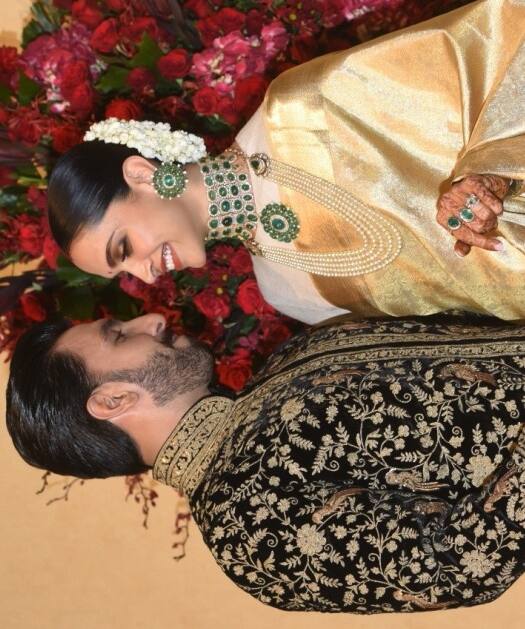 DeepVeer started dating during the shoot of 'Goliyon Ki Rasleela - RamLeela' and finally tied the knot after 6 years of their relationship.